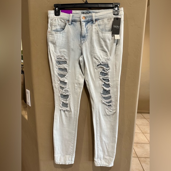 Mossimo Jeans Womens 6 Mid Rise Skinny Denim Pants Ladies Distressed Light NWT - Picture 6 of 8